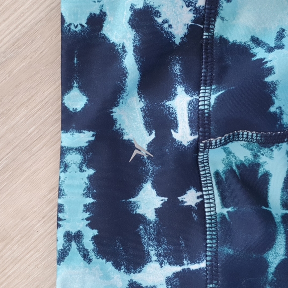 Girls MED 10/12 Workout Set - Picture 7 of 8